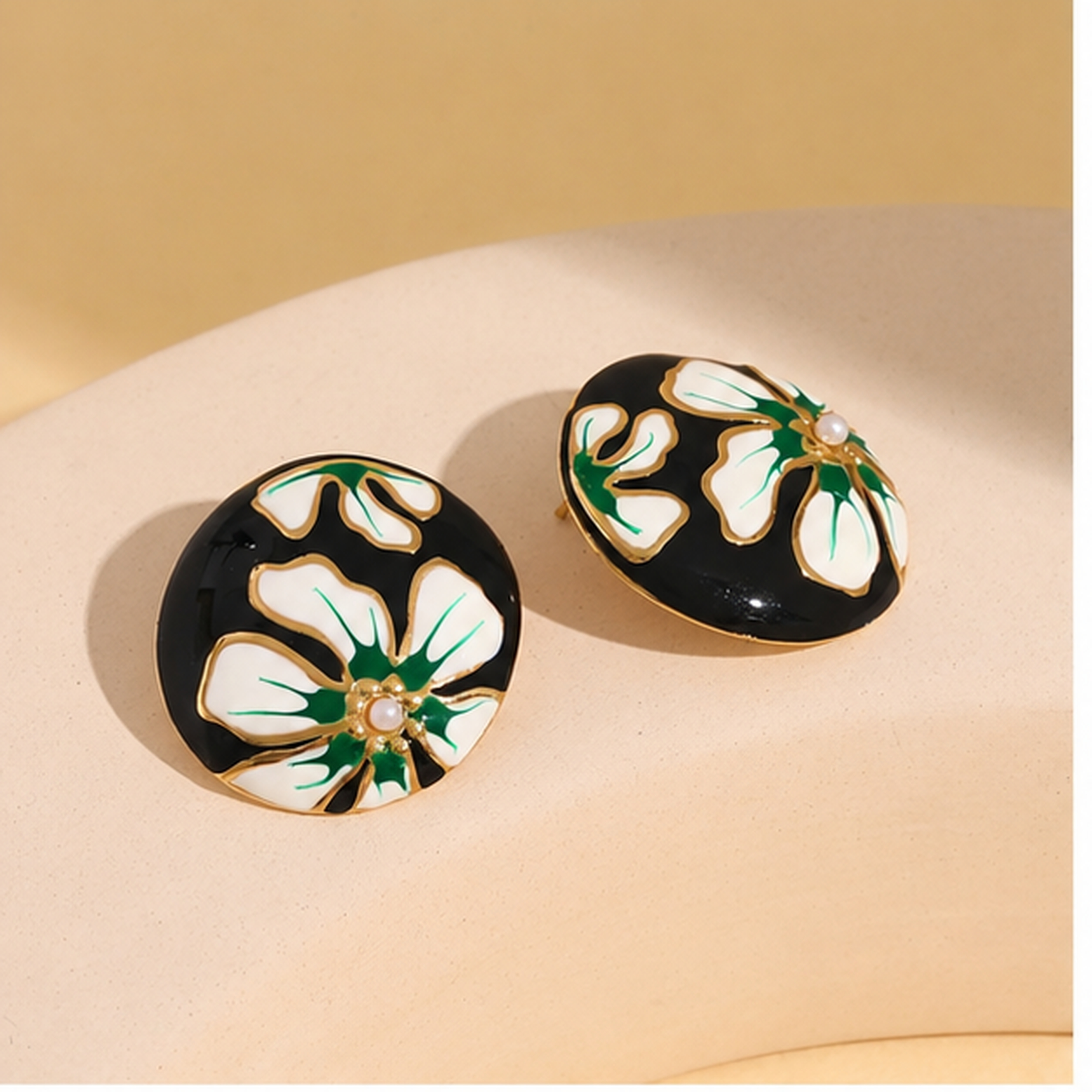 Noir Bloom Stud Earrings